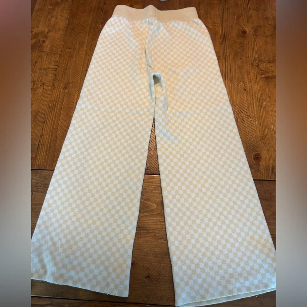 Rylee + Cru Checker Set in Yellow. Bottoms size XS and Top size S - Picture 6 of 13